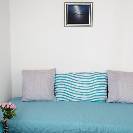 Apartments By The Sea Brela, Makarska - 11821 Rom bilde
