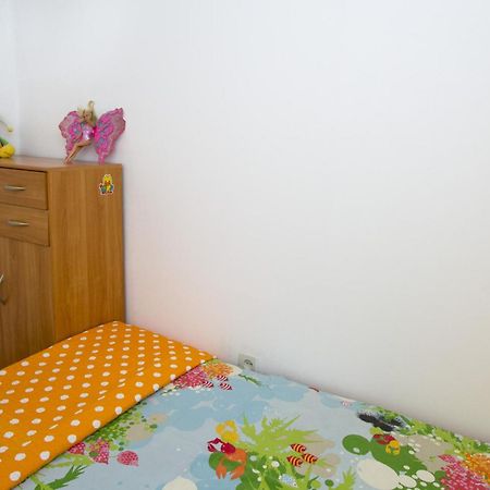 Apartments By The Sea Brela, Makarska - 11821 Rom bilde