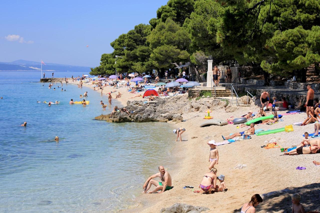 Apartments By The Sea Brela, Makarska - 11821 Eksteriør bilde