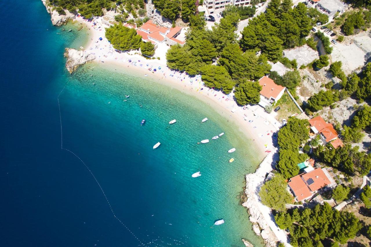 Apartments By The Sea Brela, Makarska - 11821 Eksteriør bilde