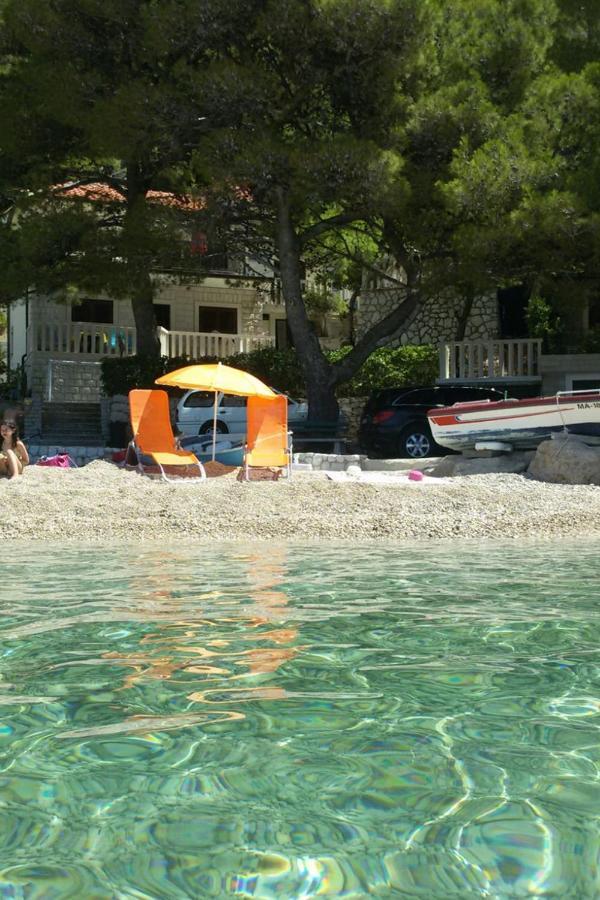 Apartments By The Sea Brela, Makarska - 11821 Eksteriør bilde